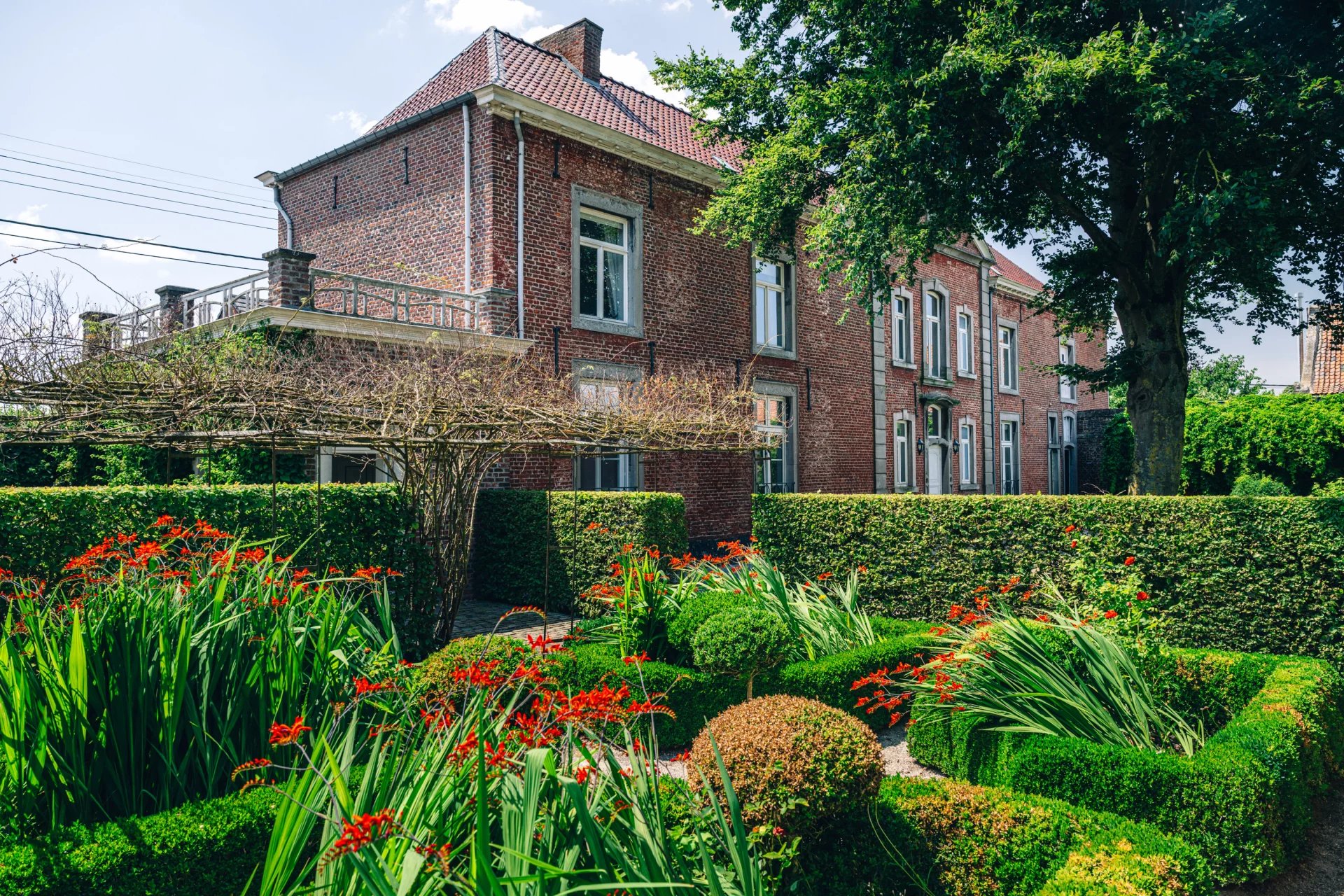 Exclusive multi-purpose property in the heart of the Hannut countryside