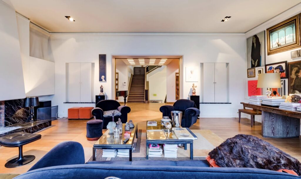 Barnes Brussels 86656756