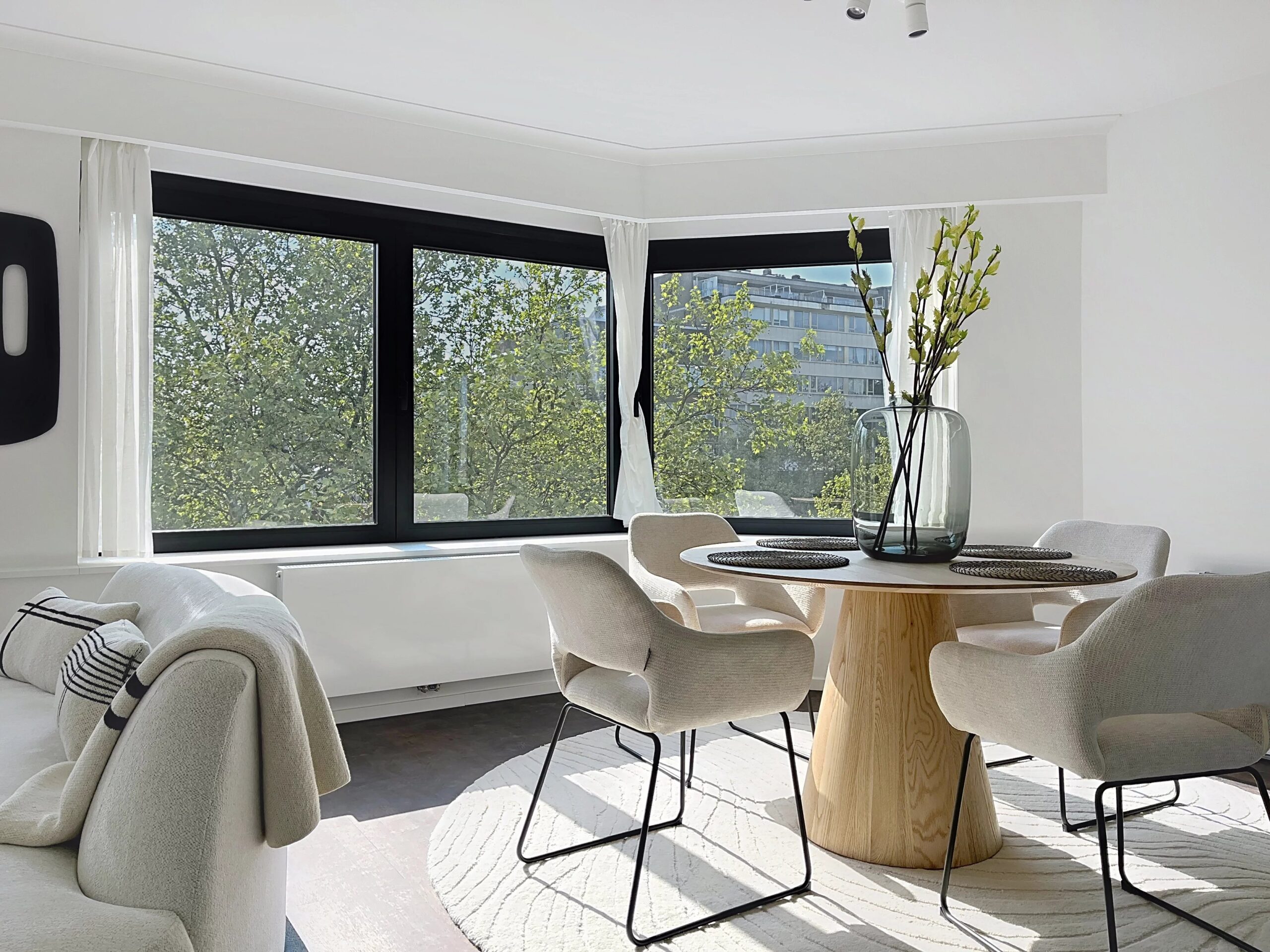 Barnes Brussels - Brabant 86760521