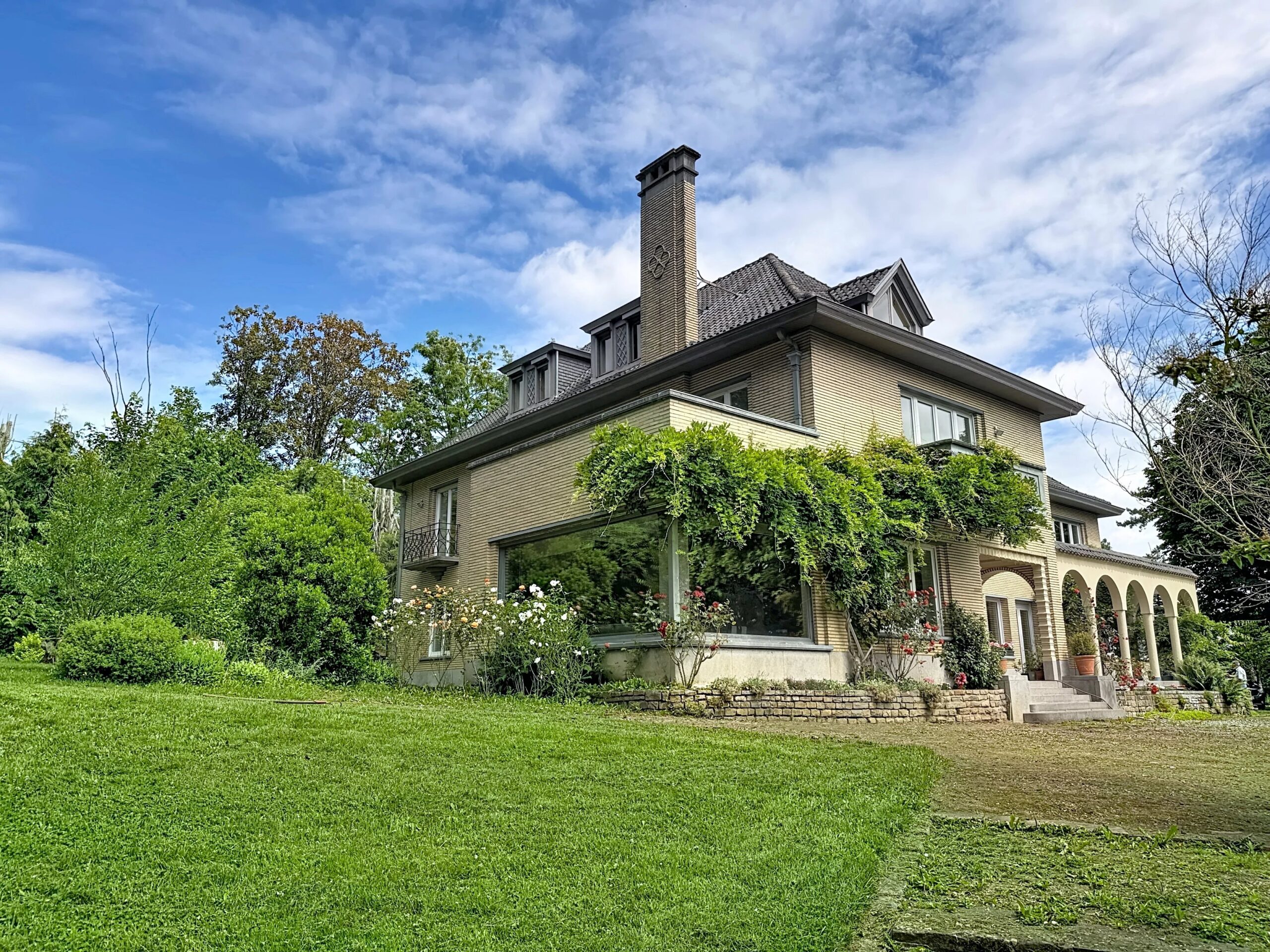 Barnes Brussels - Brabant 86425441