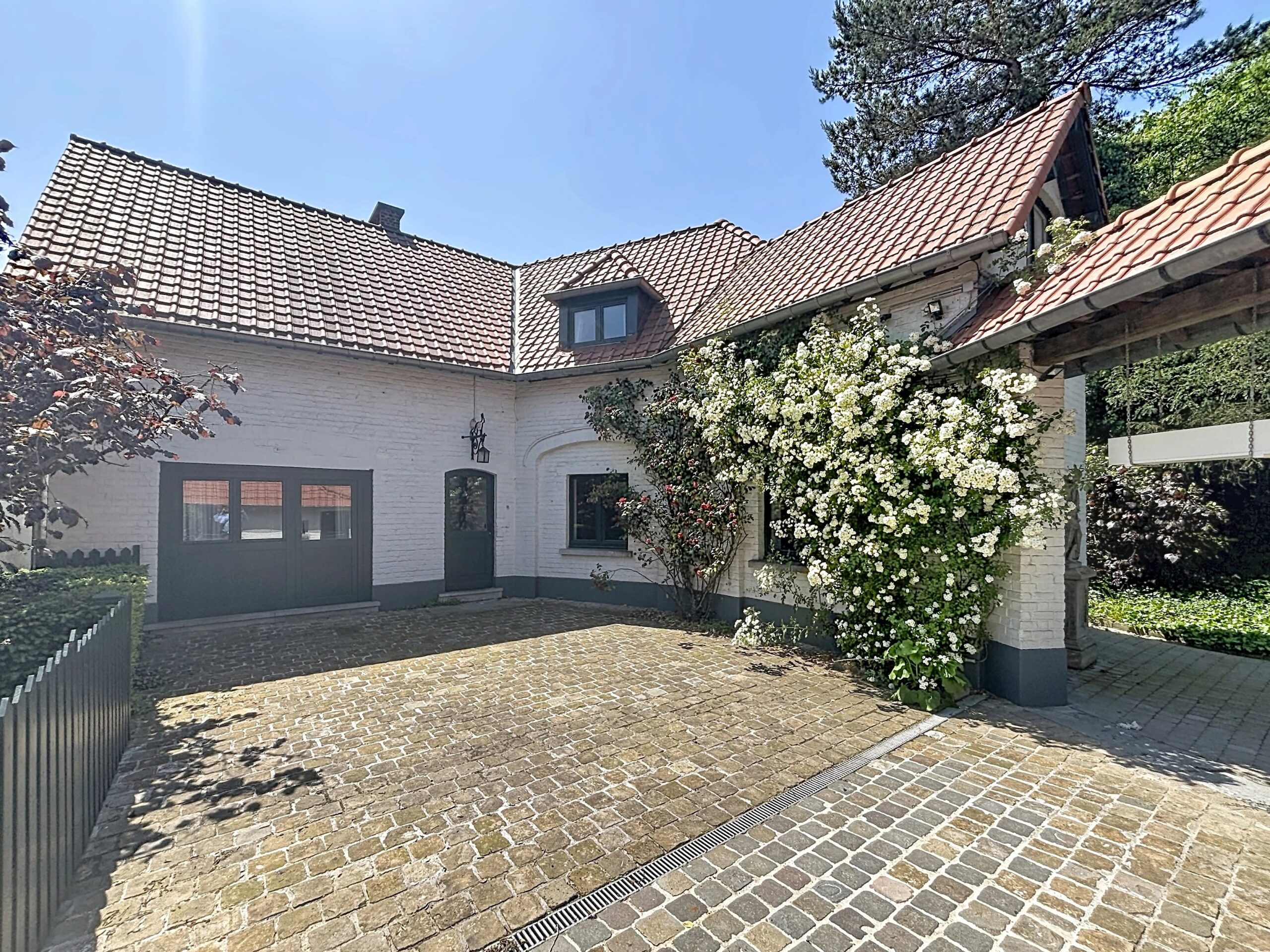 Barnes Brussels - Brabant 87053350