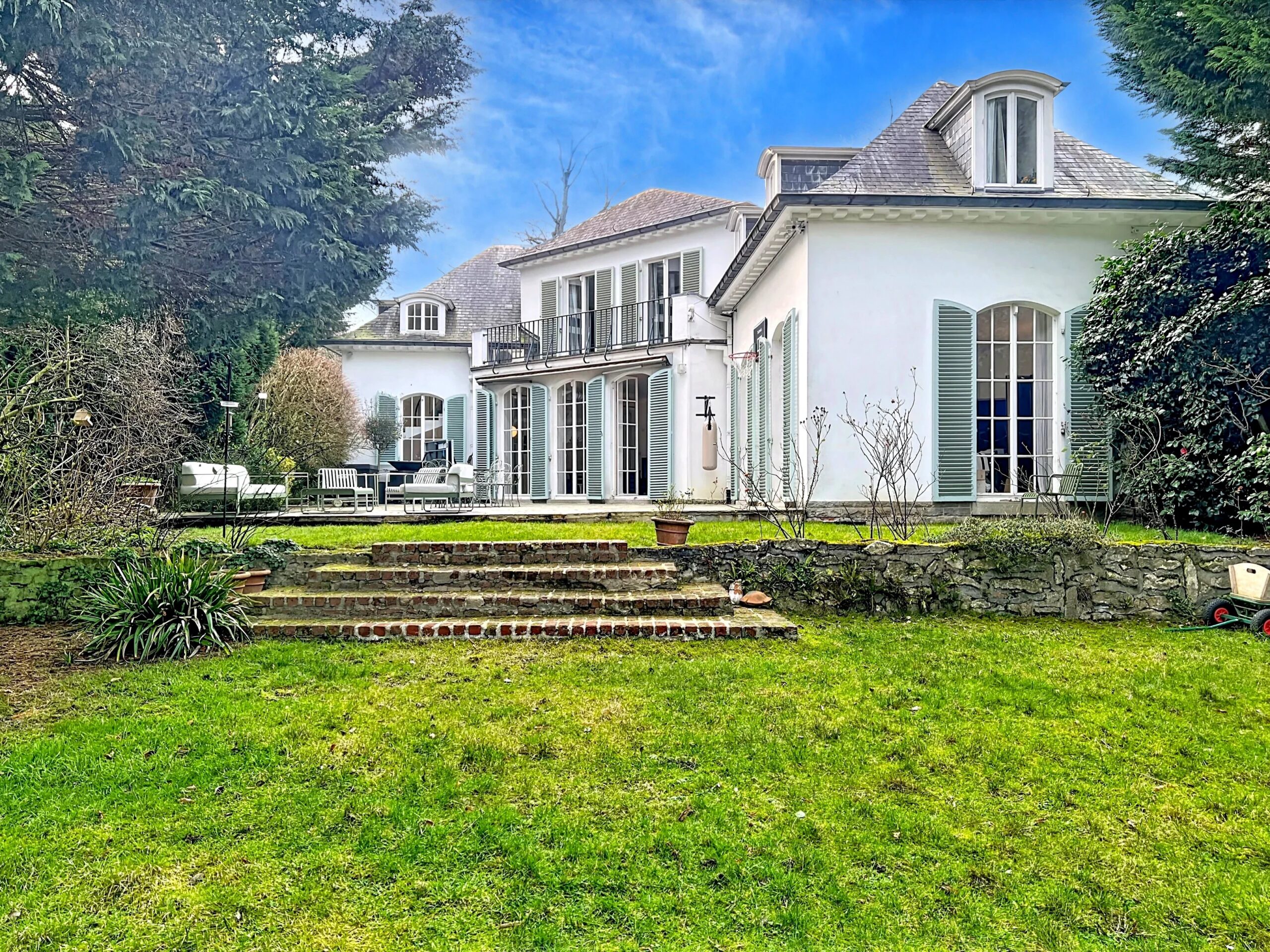 Barnes Brussels - Brabant 87072409