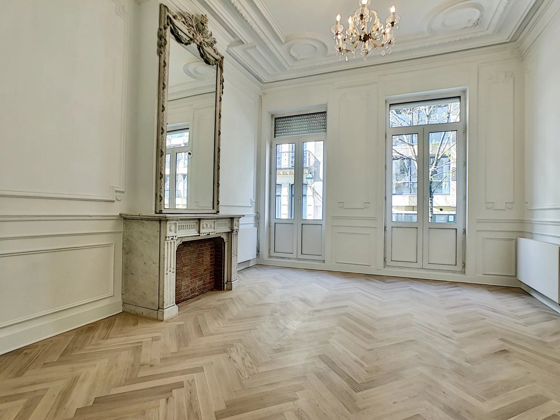 Barnes Brussels - Brabant 87072914