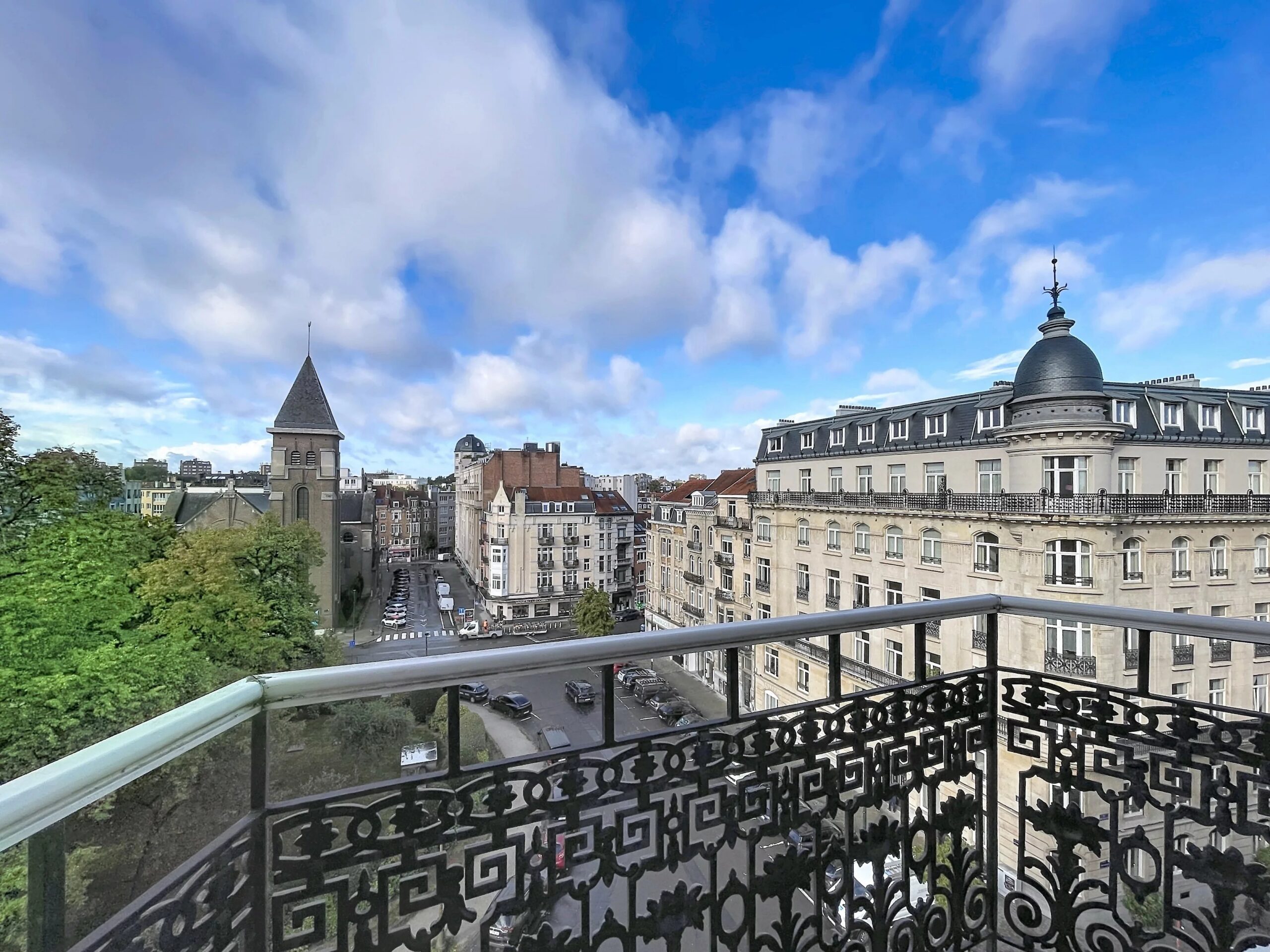 Barnes Brussels - Brabant 87298712