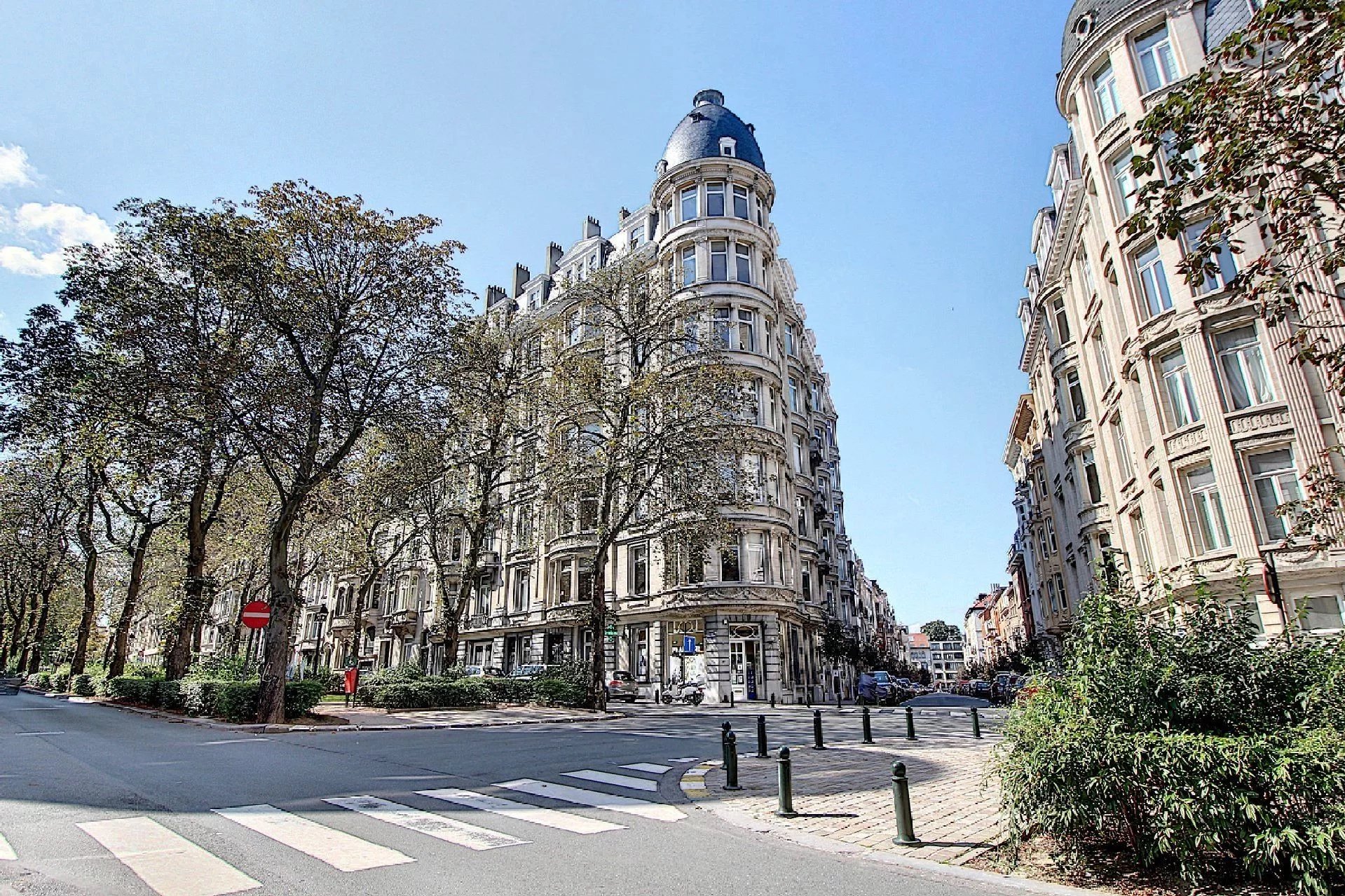 Barnes Brussels - Brabant 87306746