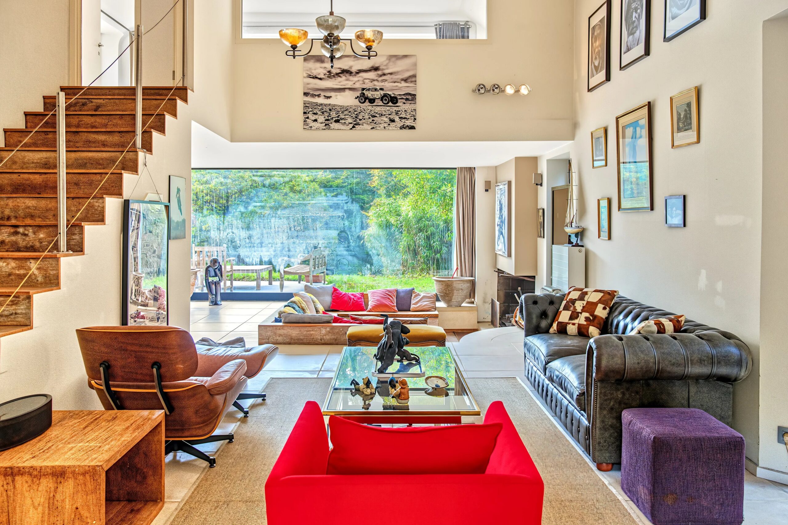 BARNES | UCCLE – Villa familiale avec piscine sur un terrain de 23 ares