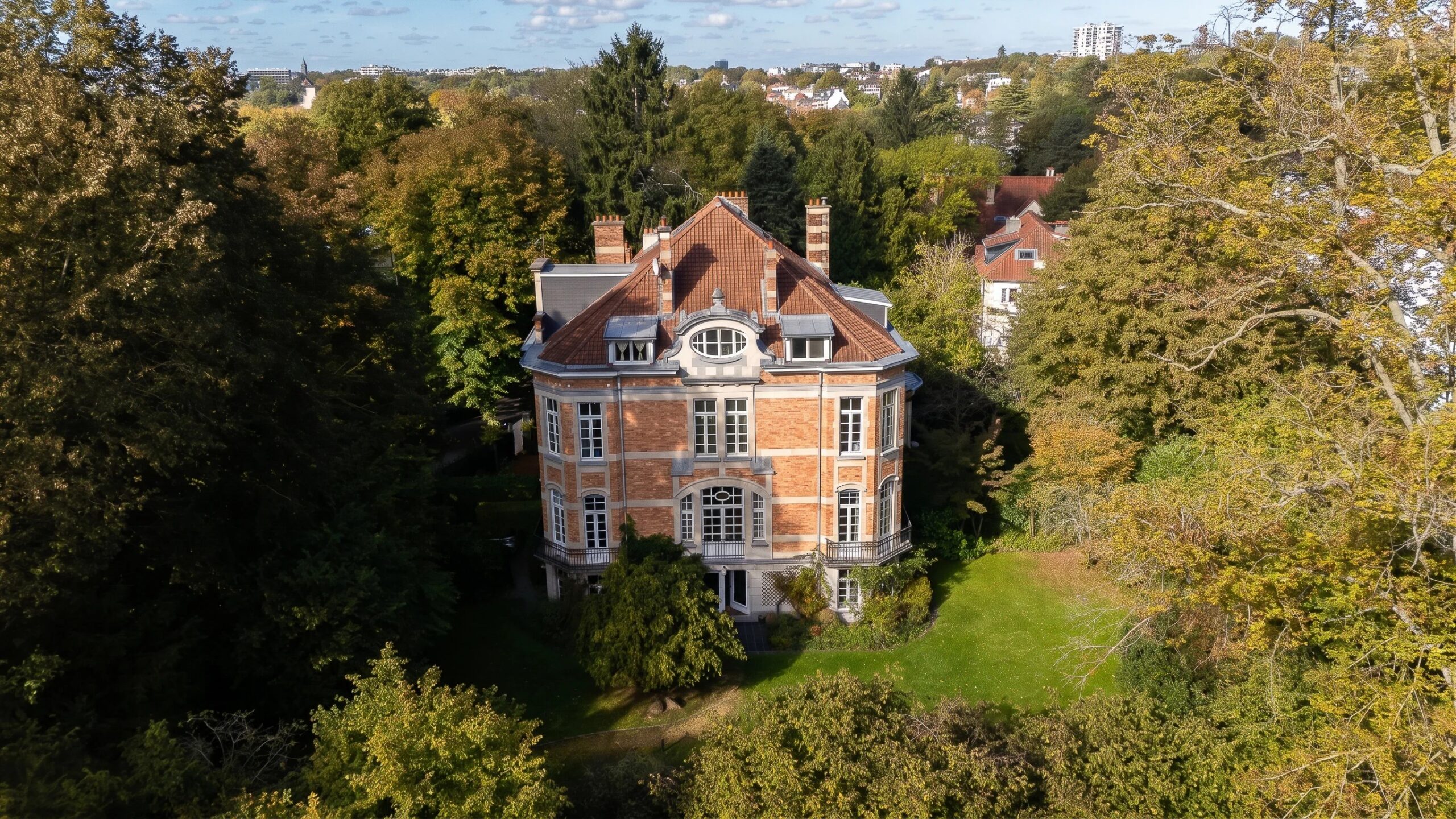 Barnes Brussels - Brabant 87503271