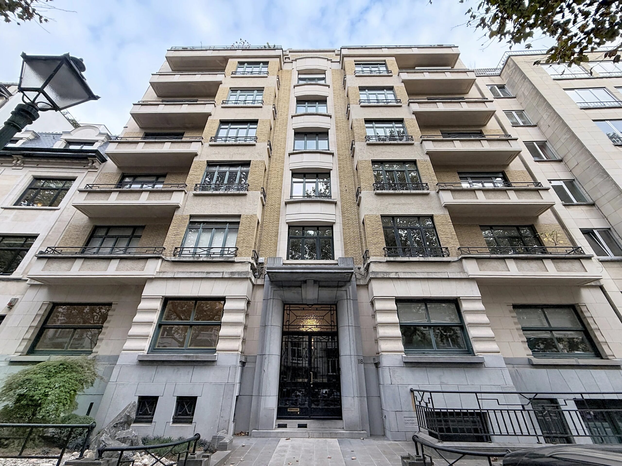 Barnes Brussels - Brabant 87511304